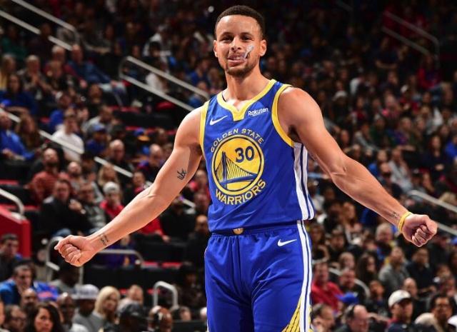 挪威客场4-1逆转意大利全胜晋级世界杯正赛，哈兰德梅开二度（哈兰德双响，挪威客场4比1逆转意大利，以全胜战绩直通世界杯正赛）