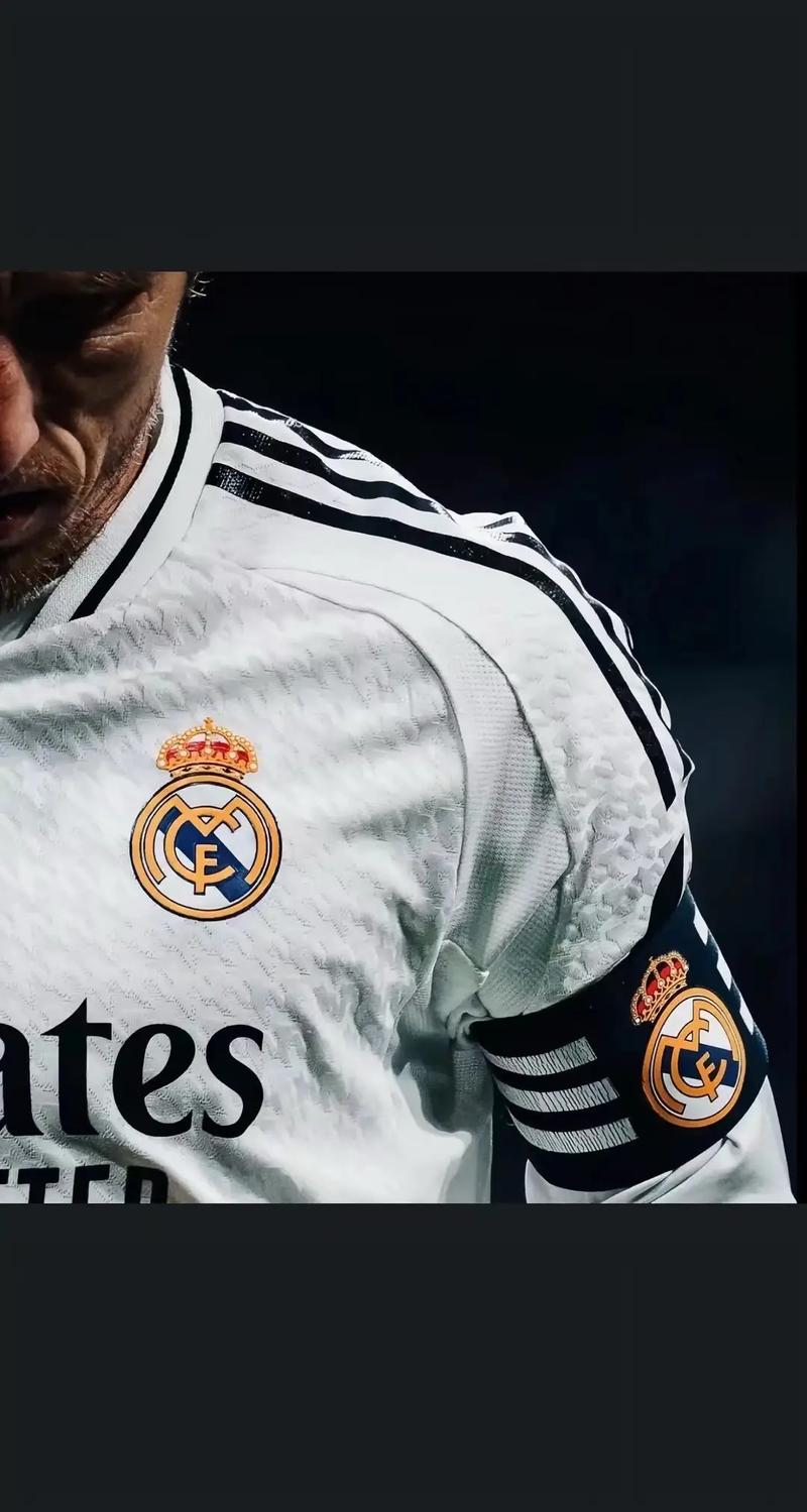 中国足球少年13岁起落后日本，昔日辽足辉煌难再现（中国青训13岁起被日本拉开差距，辽足往日荣光难重现）