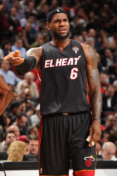 2025／26赛季英超：狼队13轮仅积2分，魔鬼赛程或刷新降级耻辱（英超2025／26：狼队前13轮仅2分，魔鬼赛程恐改写降级最差纪录）