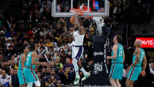 德国U21主帅：卡尔是多面手，希望他把在拜仁的表现带到国家队（德国U21主帅：卡尔多面能手，盼将拜仁状态带入国家队）