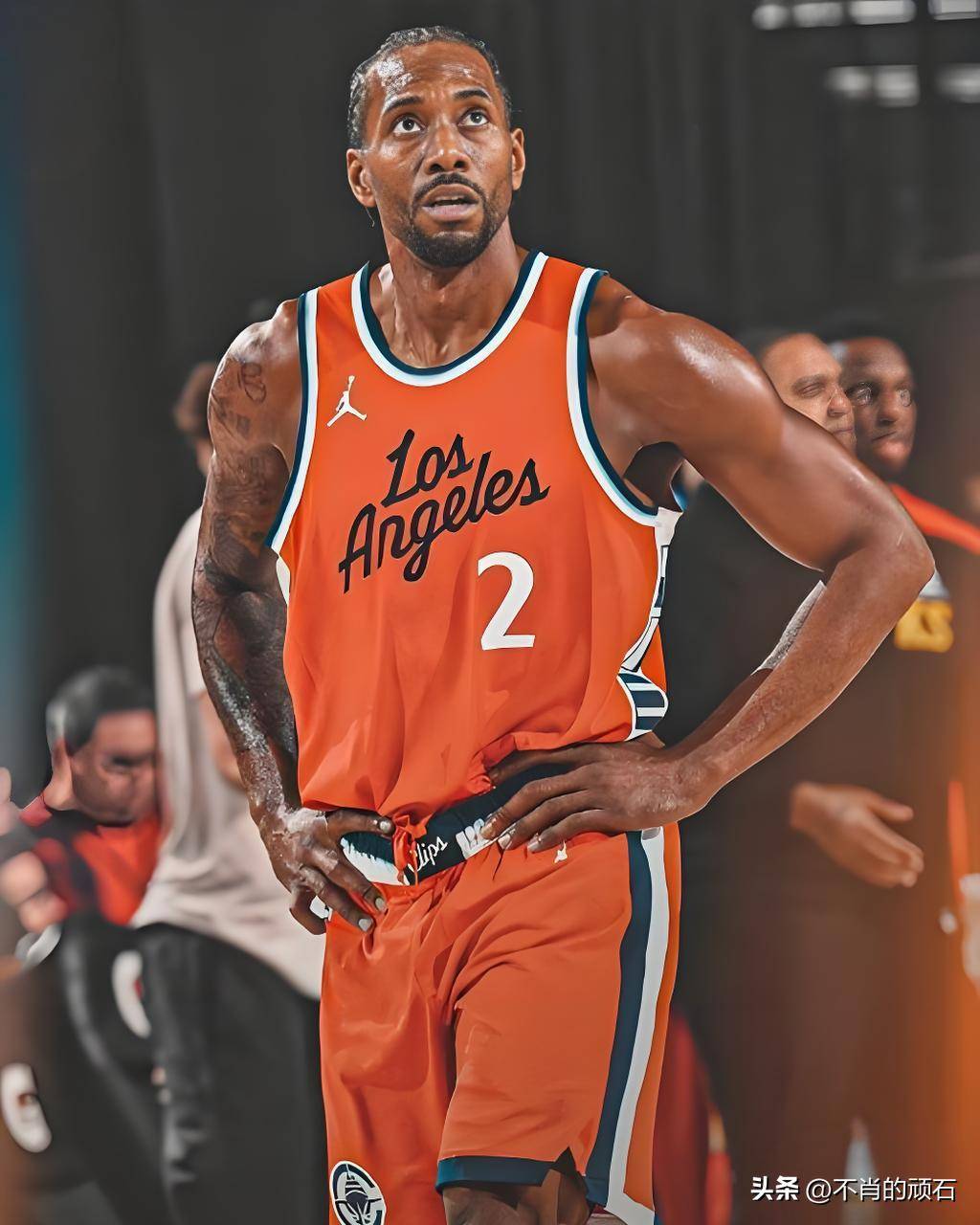 当巴萨主席？瓜帅：我不拒绝巴萨，但不会穿西装坐在主席台上（瓜迪奥拉回应是否出任巴萨主席：不排斥巴萨，但无意穿西装坐主席台）